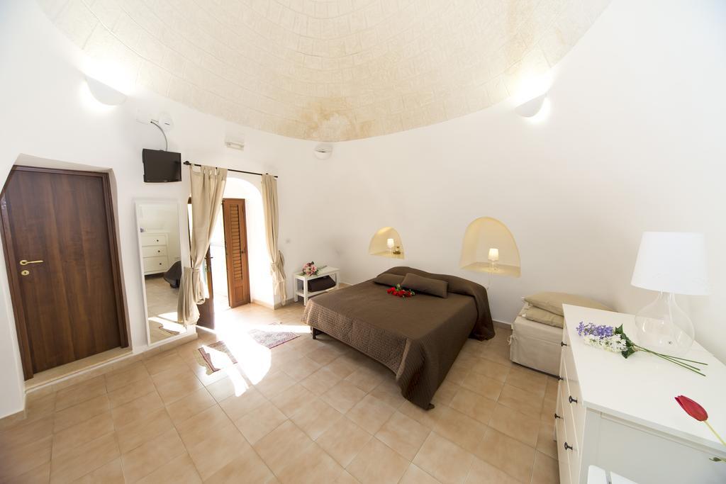 Trulli Pietra Preziosa Hotel Martina Franca Habitación foto