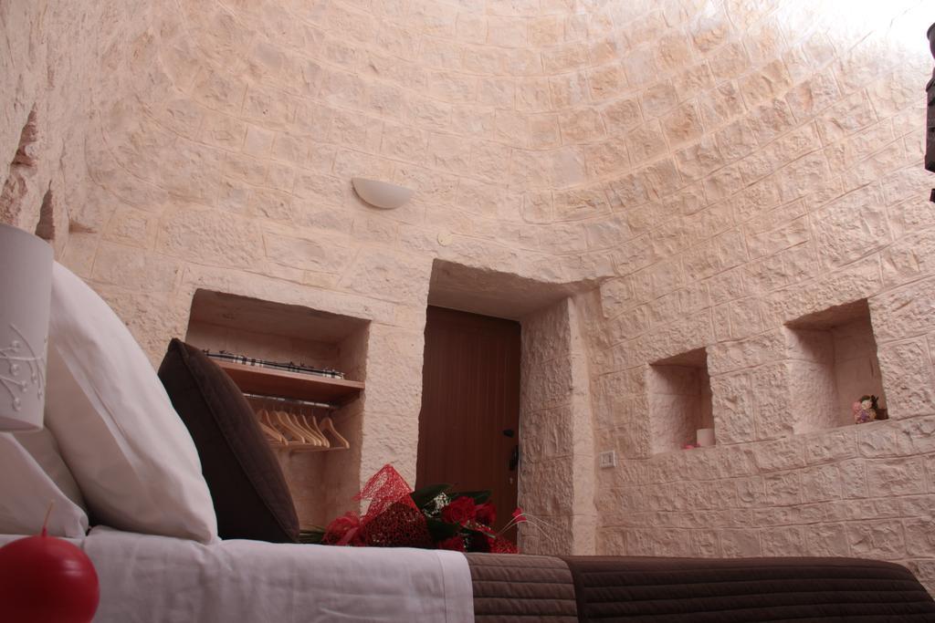 Trulli Pietra Preziosa Hotel Martina Franca Habitación foto